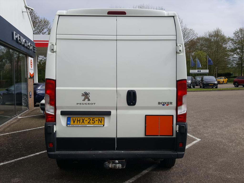 Peugeot Boxer gb 333 l2h2 bluehdi 140pk trekhaak | navigatie | cruise contr