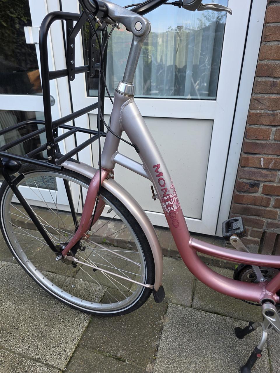 Dames fiets MONTEGO-28 inch-7 versnellingen-Fr.maat 53cm-Nieuw zadel