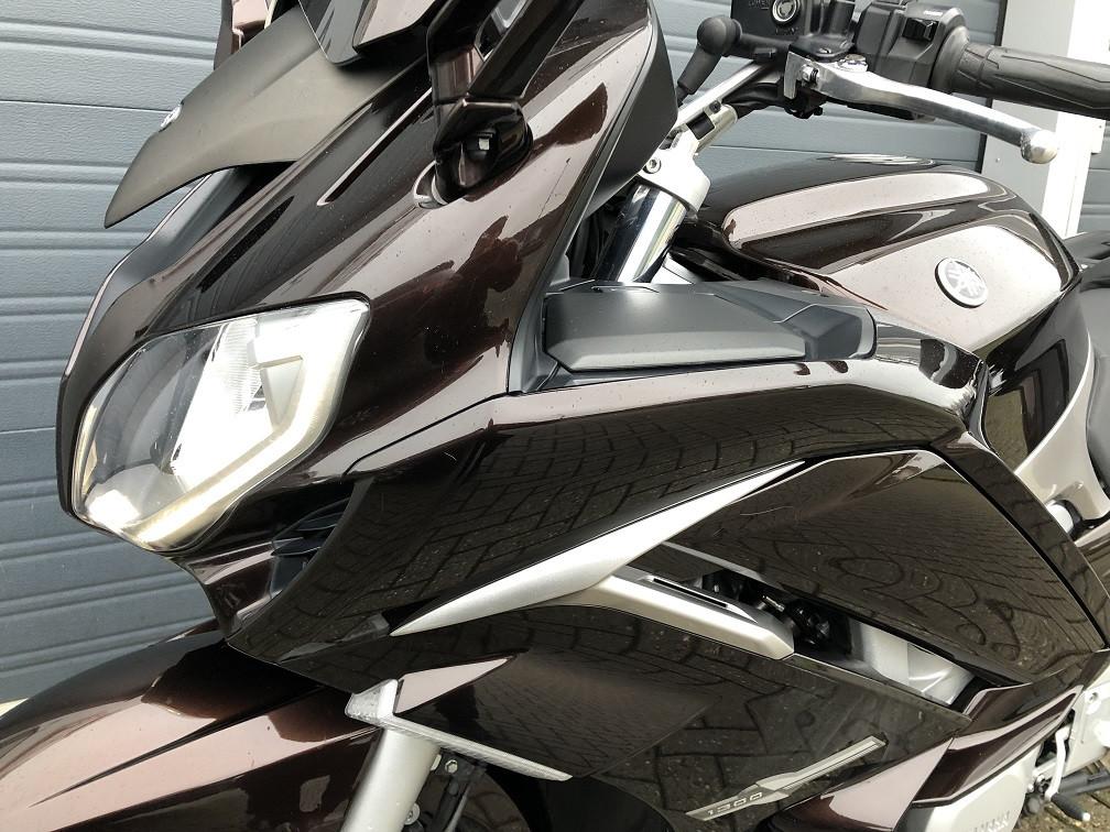 Fraaie Yamaha FJR1300 uit 2013 met 45 dkm, cruisecontrol, topkoffer €8750,-