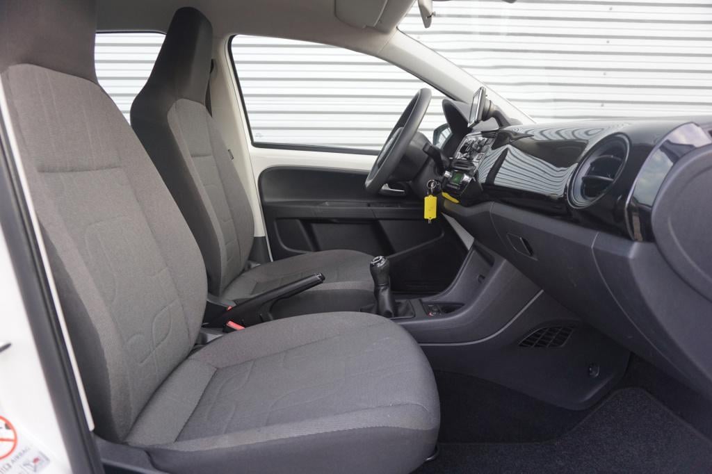 Volkswagen UP! 1.0 move up! bluemotion airco / elektr. ramen / lm velgen / 