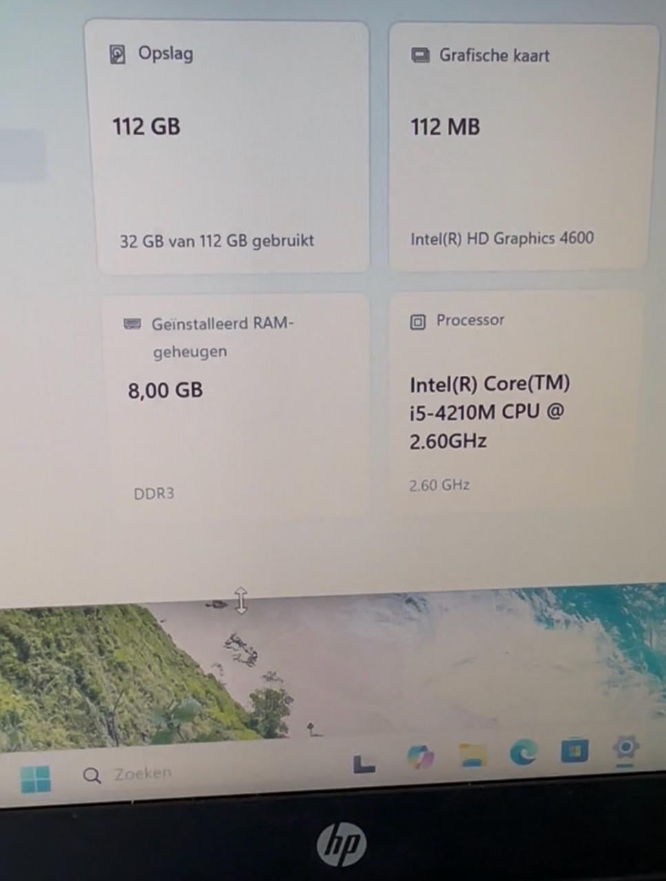 HP laptop 14 inch / Intel Core i5 / 8GB ram / Windows 11 /