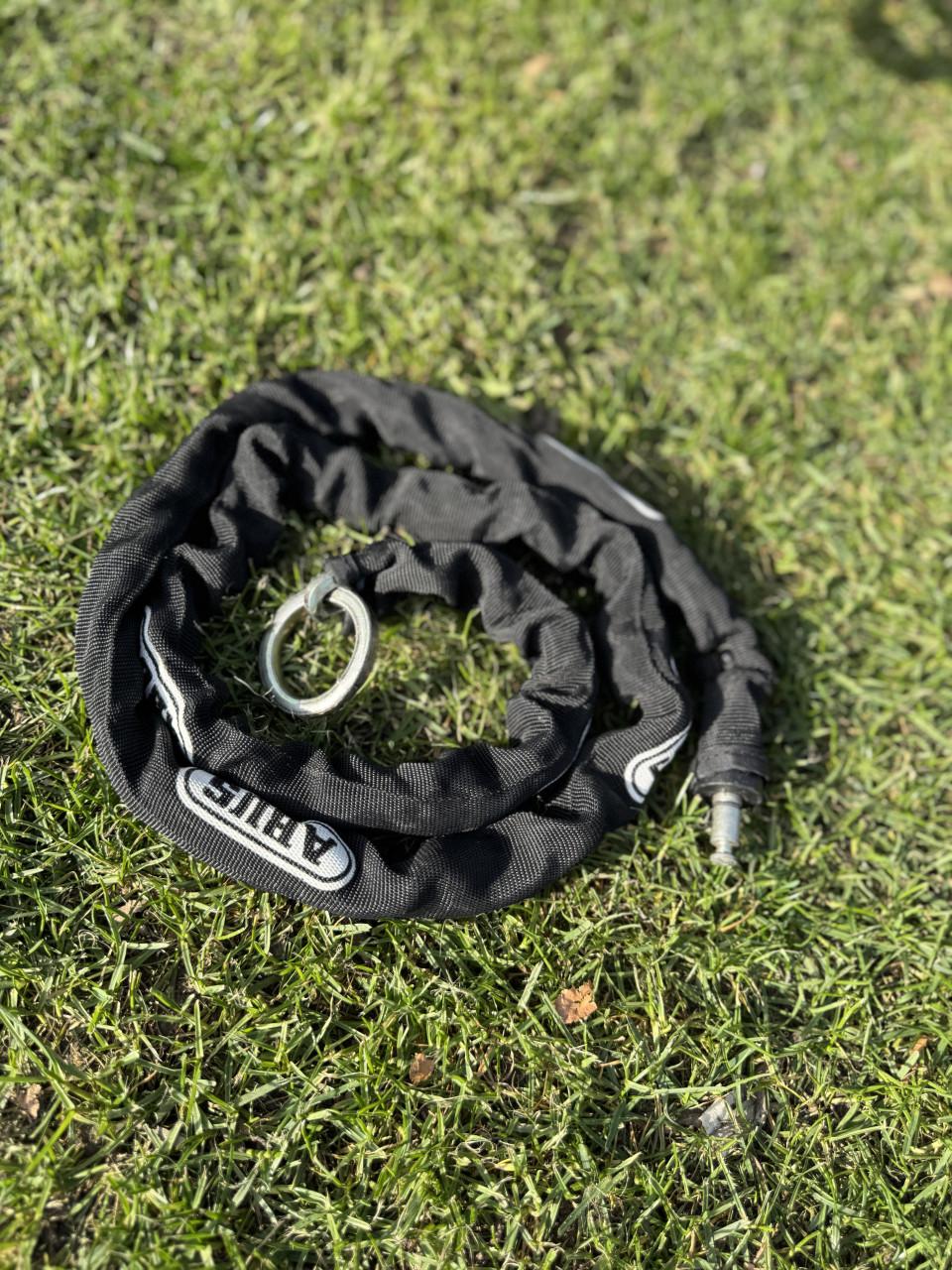 Johnny Loco bakfiets. Altijd binnen gestaan.