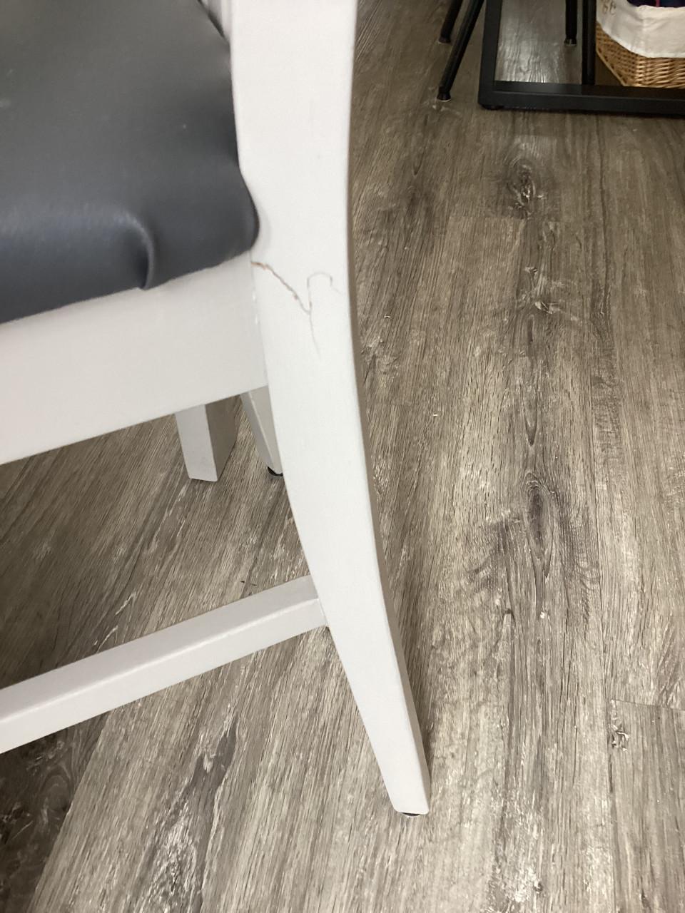 TE KOOP. Eiken Eetkamertafel