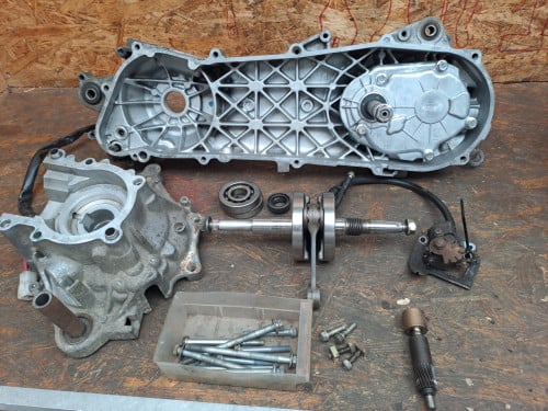Te koop motor blokken peugeot vivacity