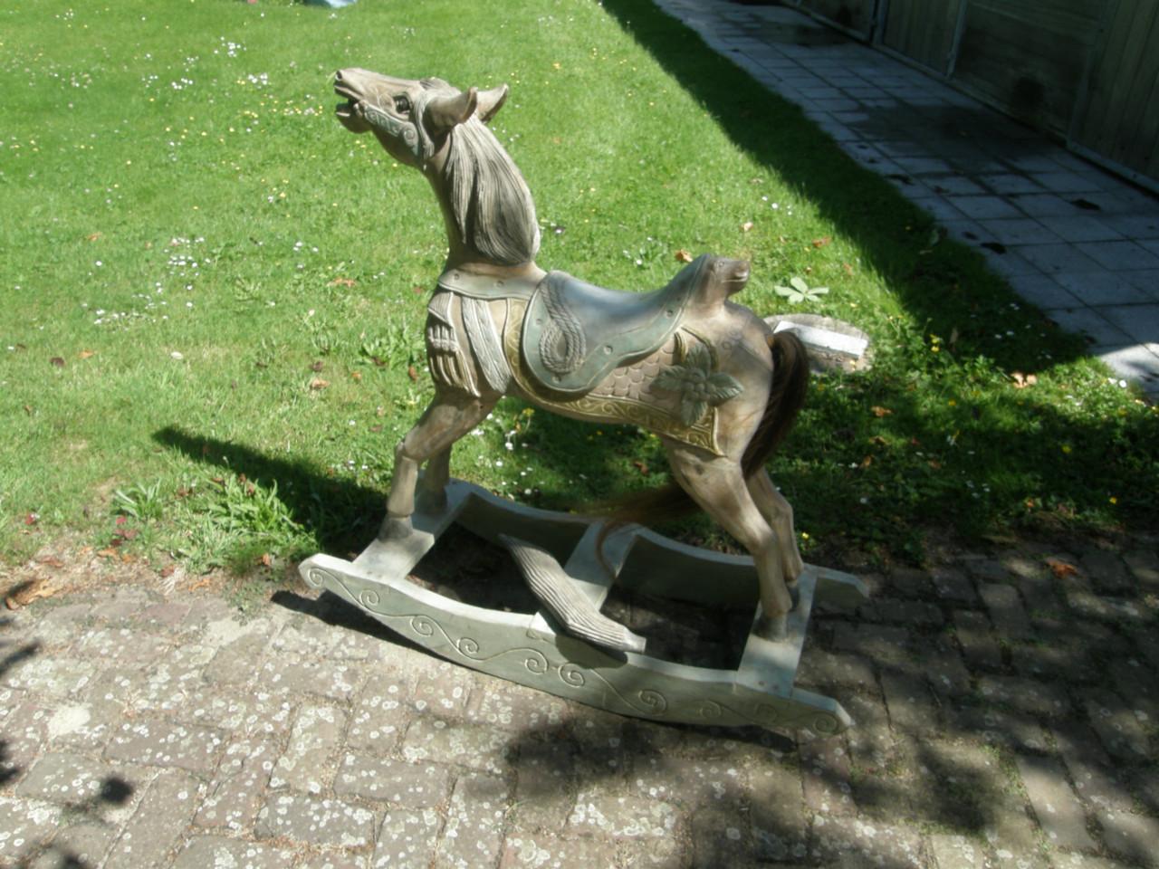 Hobbelpaard / carousselpaard