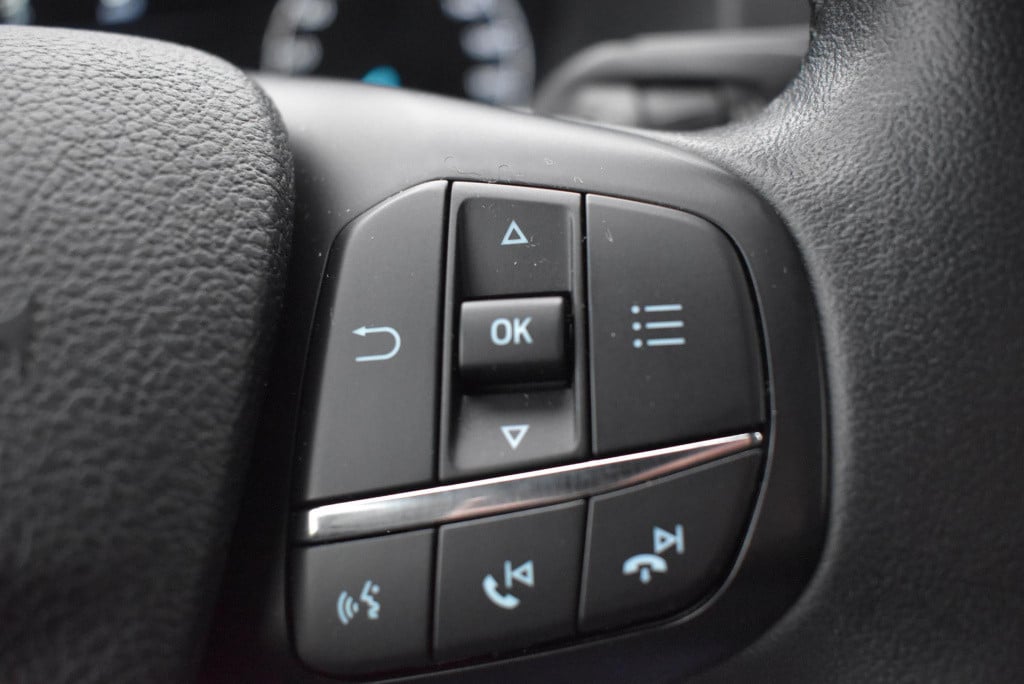 Ford Transit Custom 300 2.0 tdci l1h1 limited dc | trekhaak | cruise contro