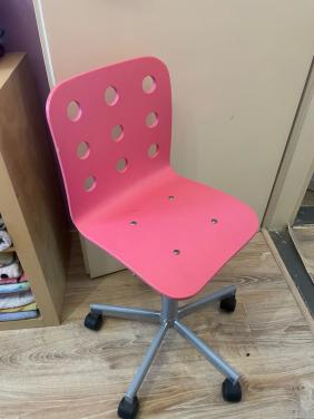 Roze kinderbureaustoel ikea