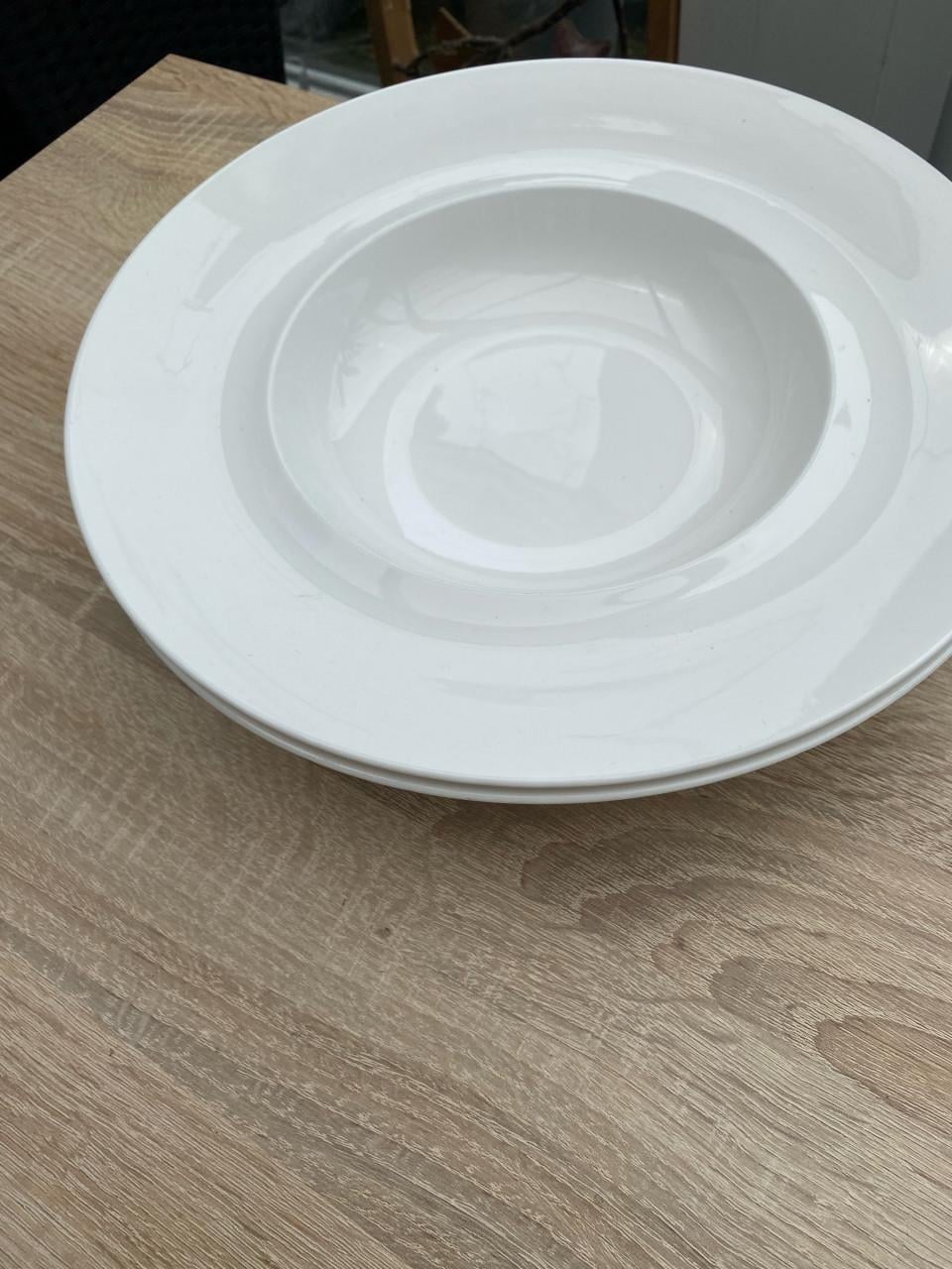 2 diepe zware borden