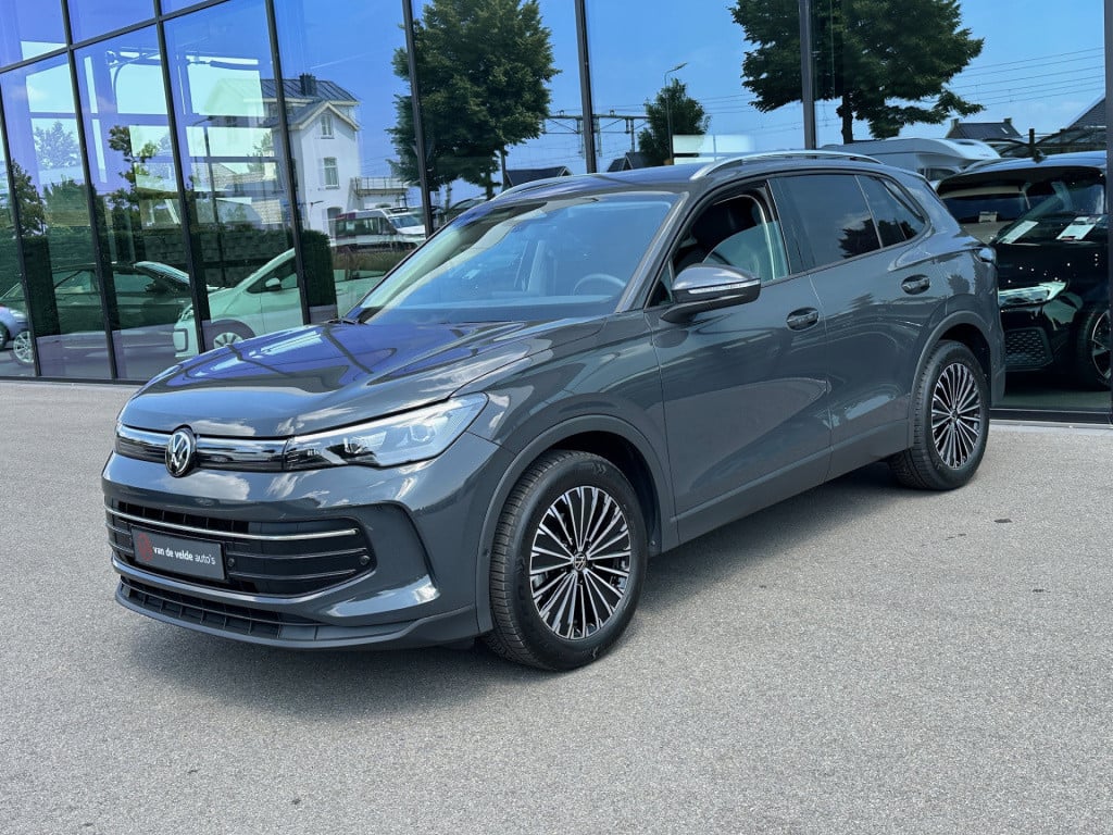 Volkswagen Tiguan 1.5 etsi life | trekhaak | camera | trekhaak | dode hoek 