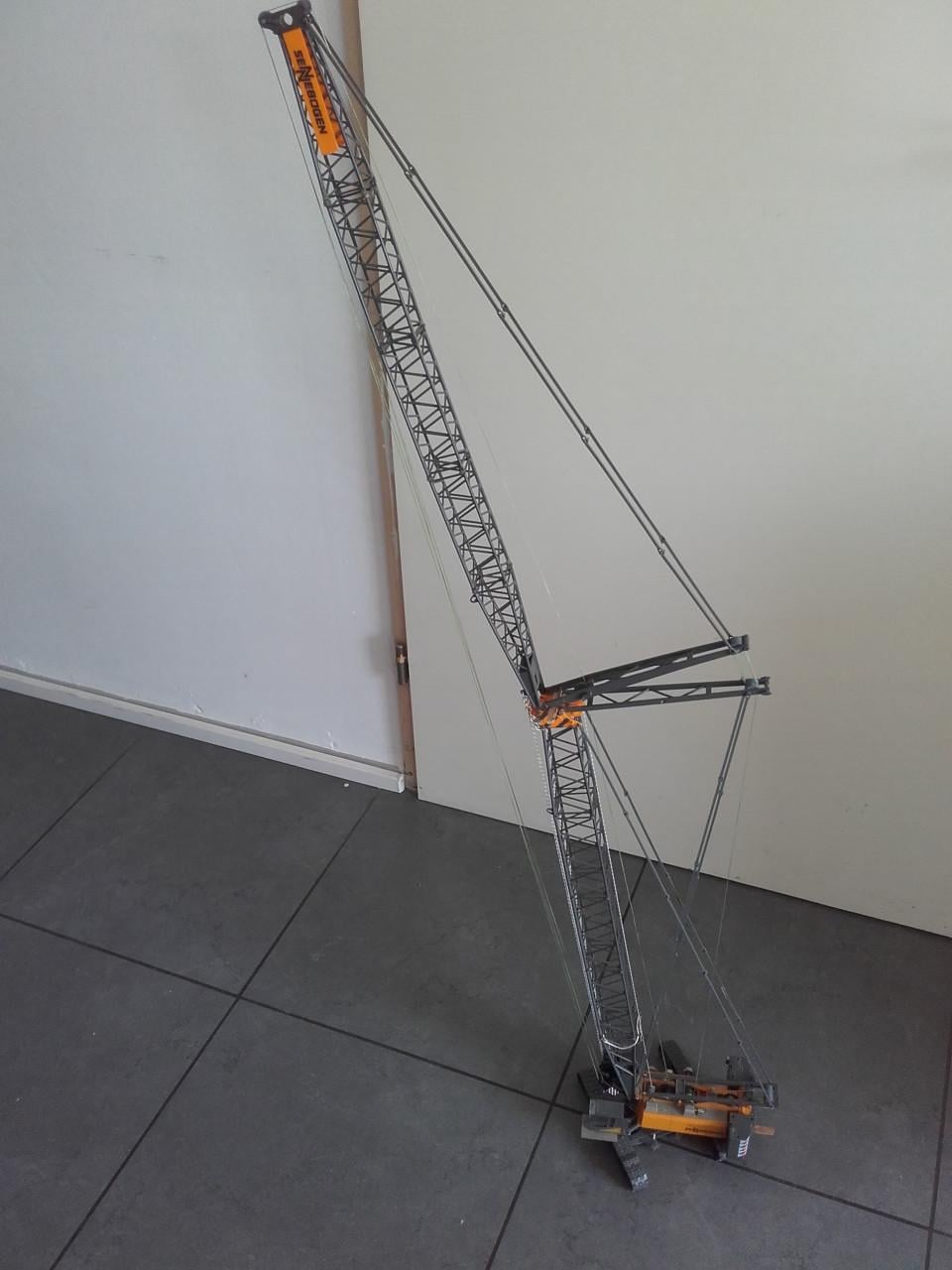 Sennebogen rupskraan conrad. 1:50