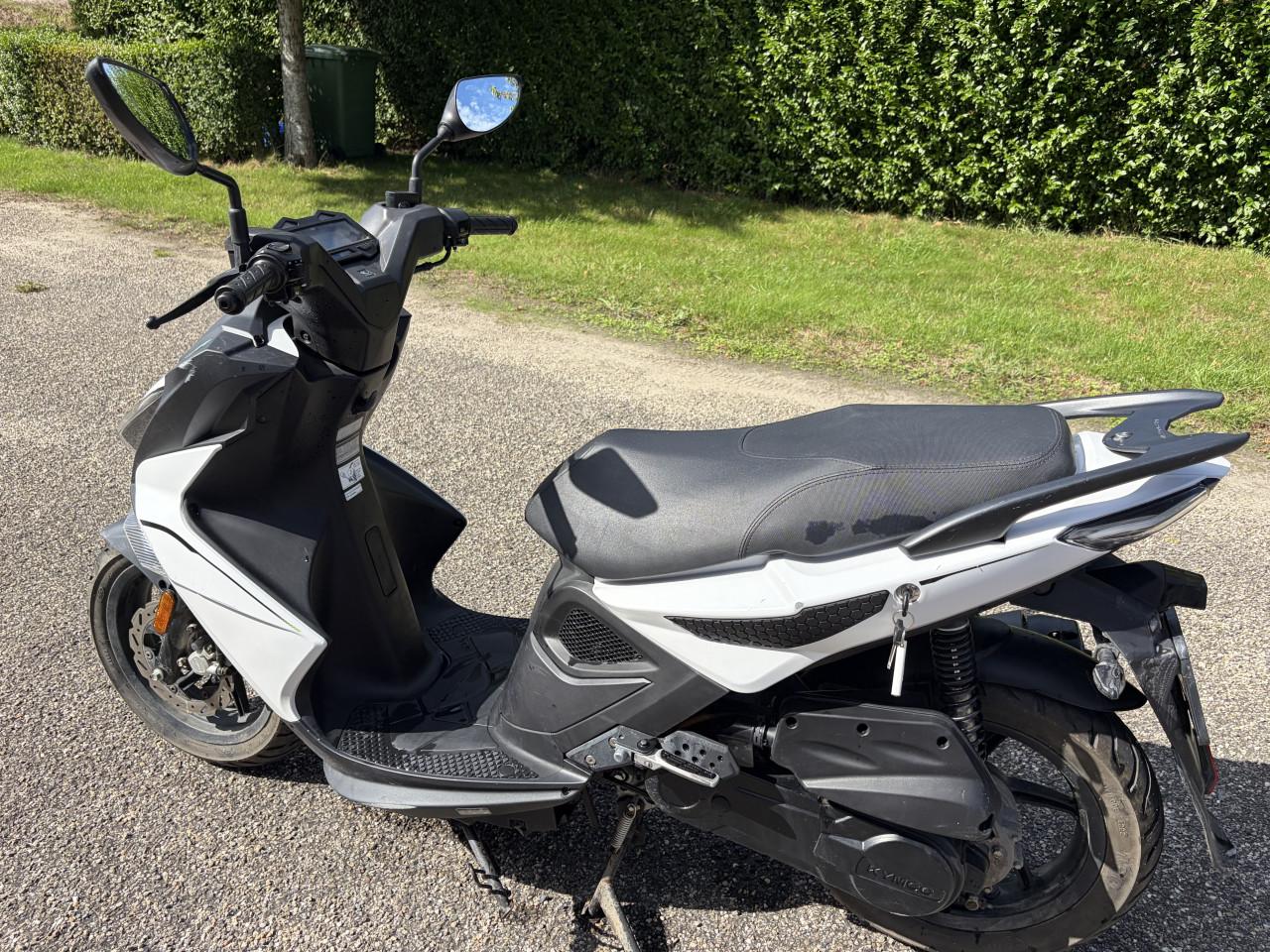 Kymco scooter Super 8 50