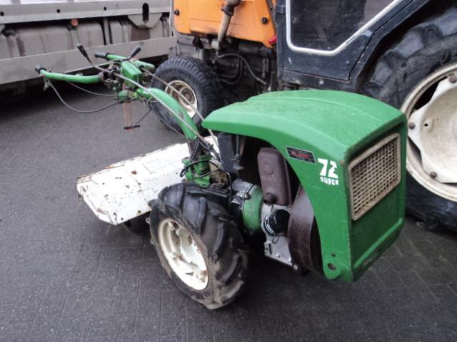 Kubota compact trekker + ferrari diesel frees