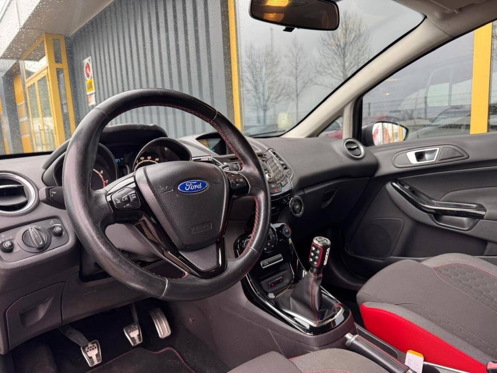 Ford Fiesta 1.0 ecob. black edit | 140pk | db-riem: 2024 vernieuwd