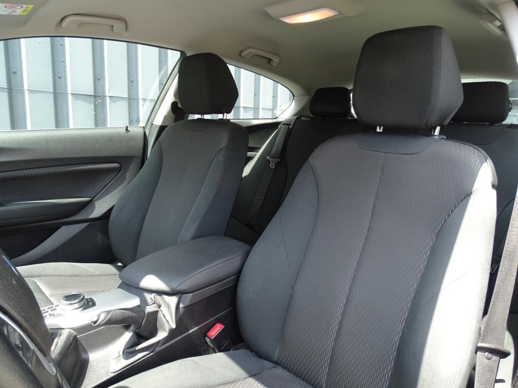 BMW 1 Serie 118i executive | led | navi | bluetooth