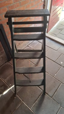 Oud decoratie trapje