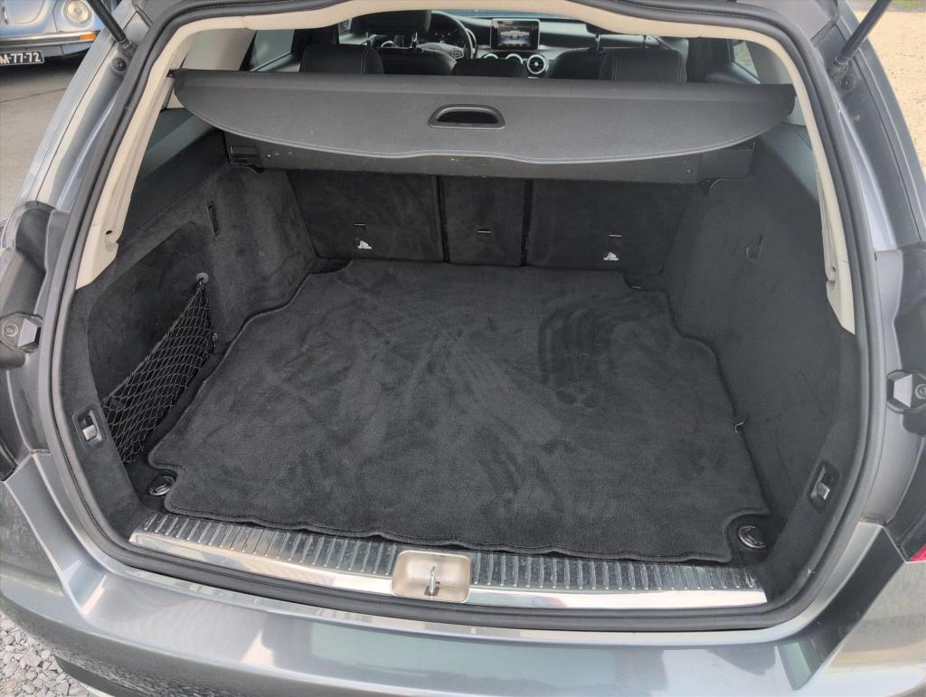 Mercedes-Benz C-Klasse estate c180 156pk 9g-tronic sport edition | trekhaak
