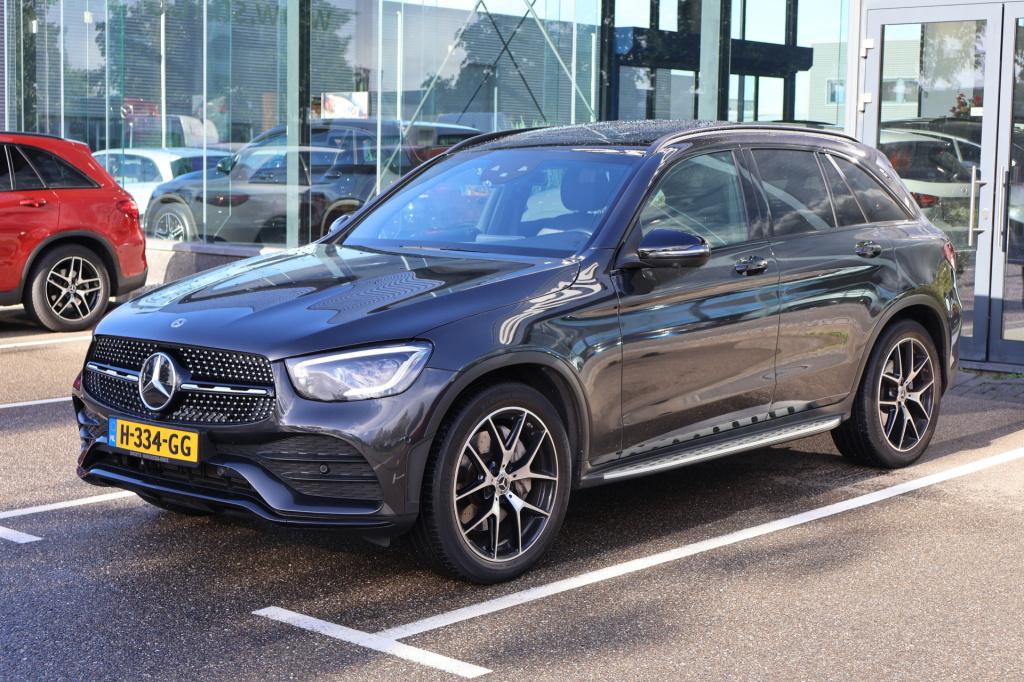 Mercedes-Benz Glc 200 premium i panoramadak i trekhaak i 360 camera i sfeer