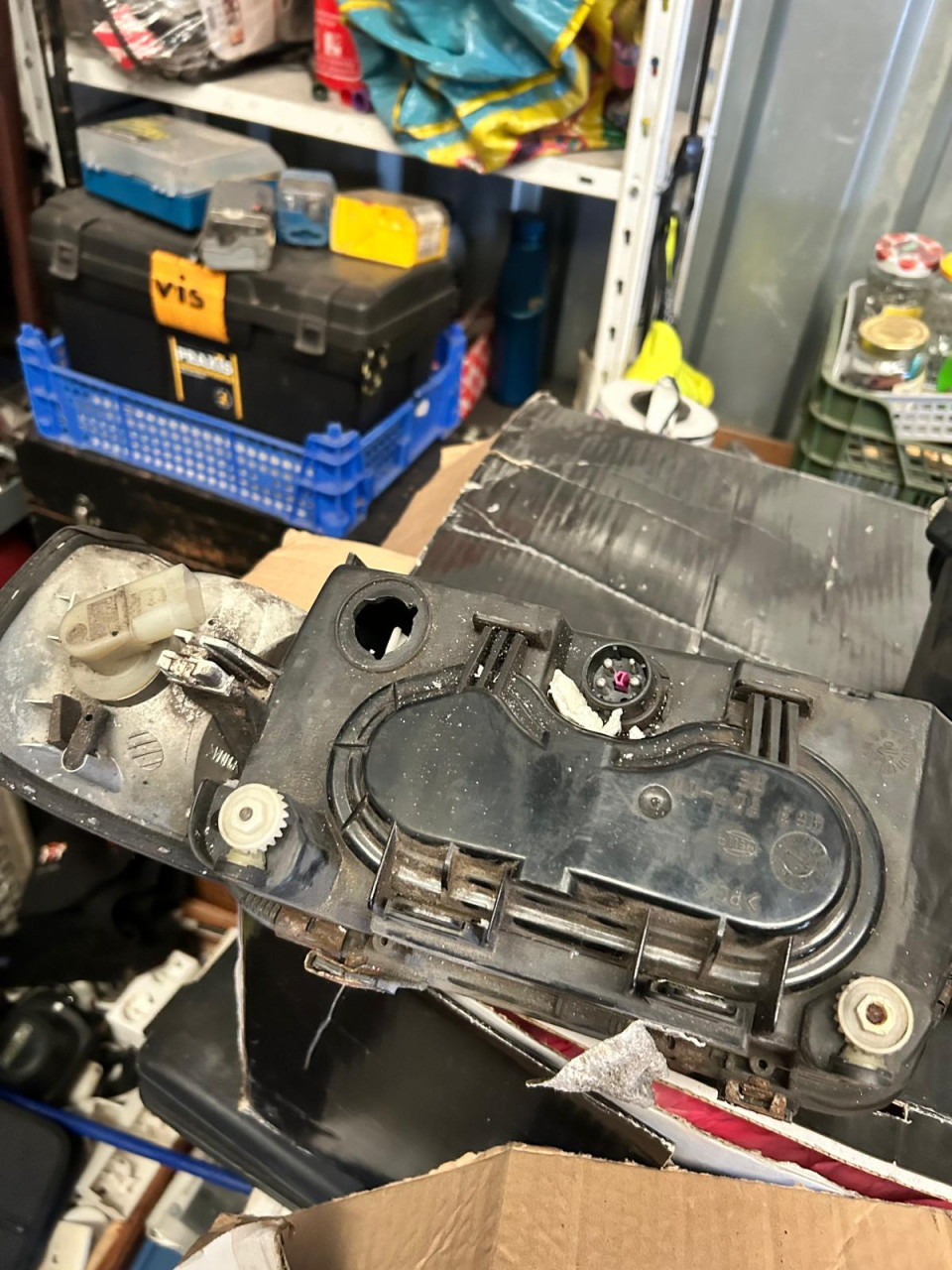 AUDI A3 1.9 KOPLAMPEN