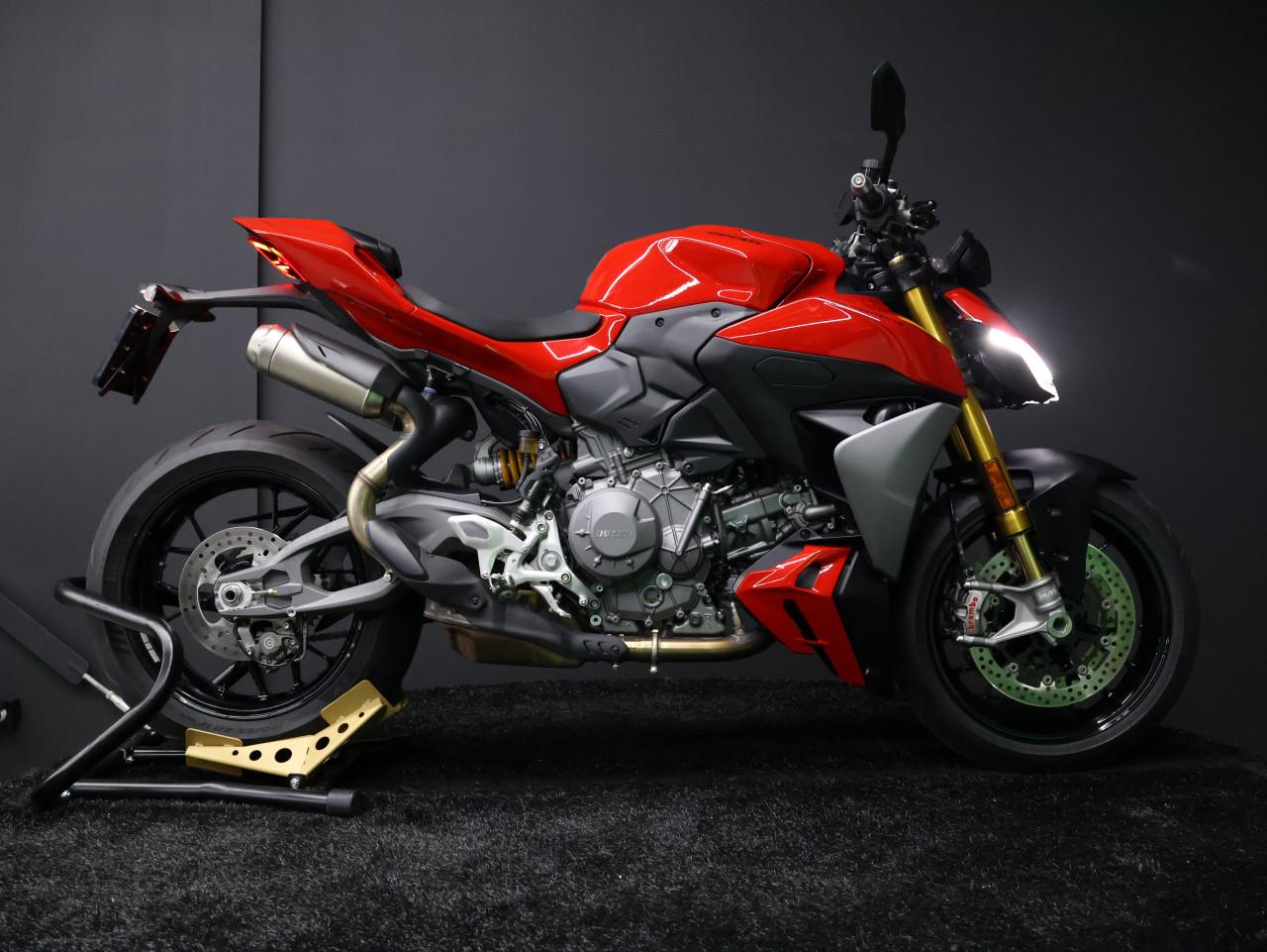 Ducati Streetfighter V2 S - BTW MOTOR