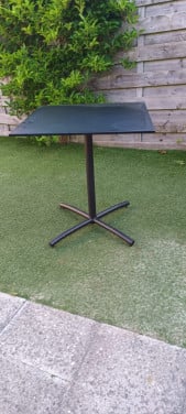 Tuintafeltje zwart