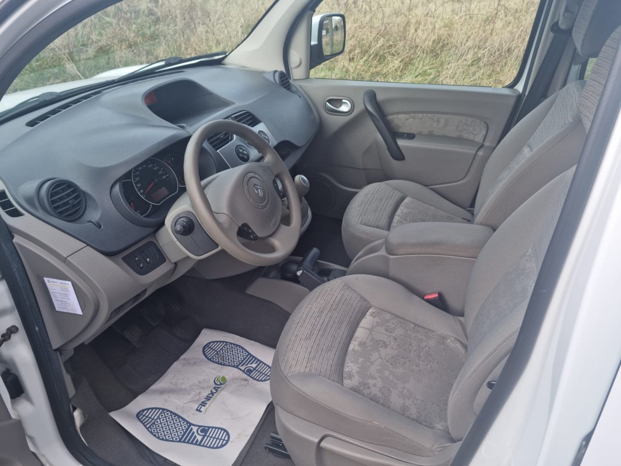 Renault kangoo family1.6i 16v privilege bj 2010 in nieuwstaat