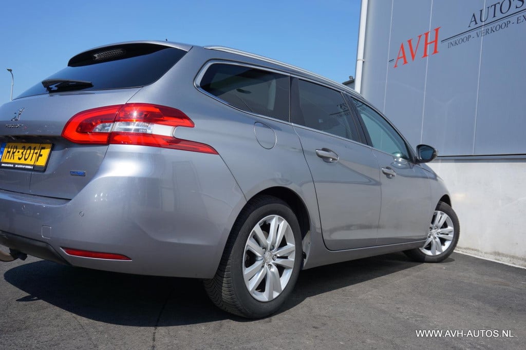 Peugeot 308 sw 1.6 bluehdi blue lease executive pack