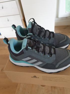 Adidas terrex trailmaker mt38