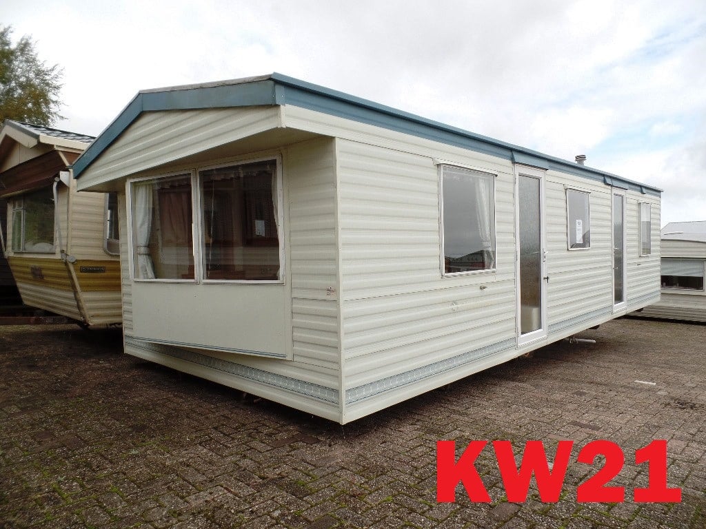 Diverse modellen ATLAS stacaravans met 2 of 3 slaapkamers tot 8 personen