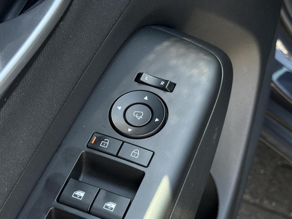 Hyundai Kona 1.6 gdi hev comfort smart | elek. achterklep | stuur- + stoelv