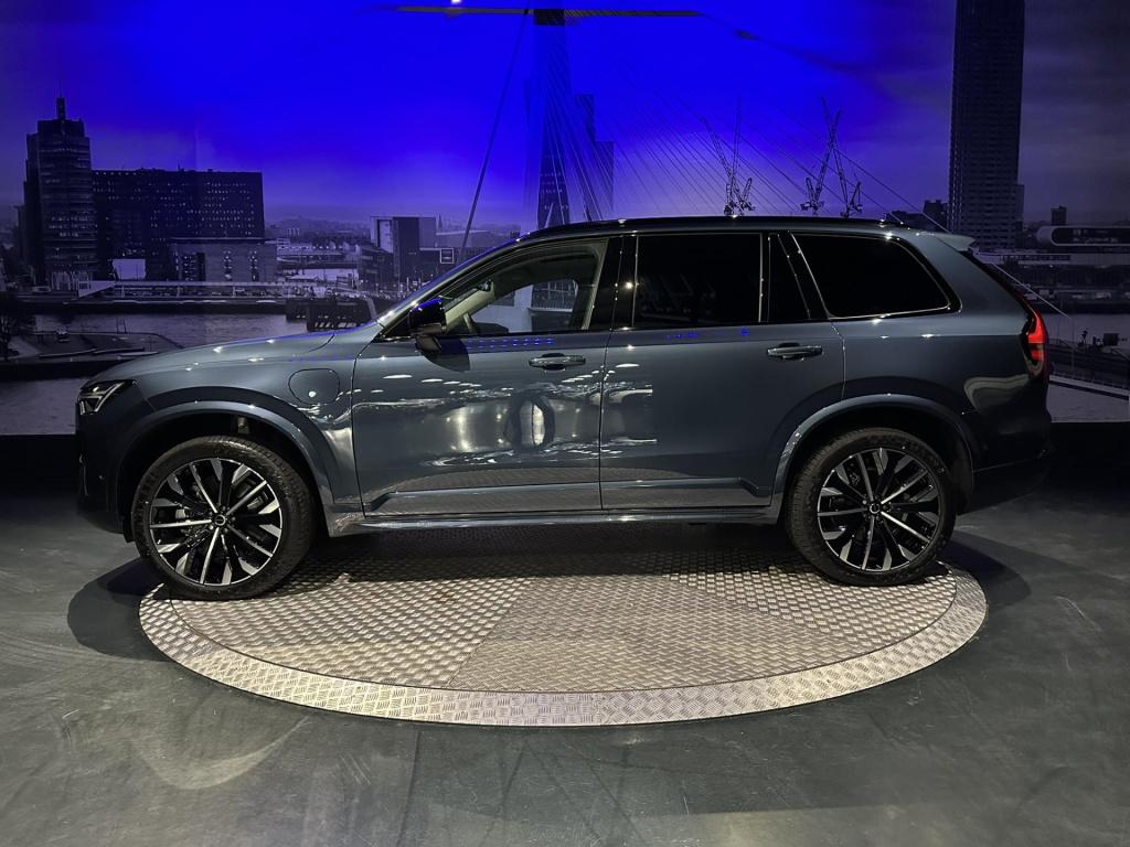 Volvo XC90 2.0 t8 plug-in hybrid awd plus dark *luchtvering*pano*surroundvi