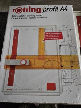 Zgan Rotring tekenplaat model profil A 4 in doos...