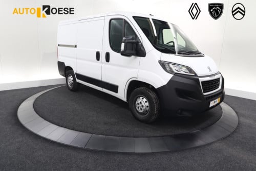 Peugeot Boxer 330 2.2 bluehdi 120 l1h1 premium | trekhaak | camera | betimm