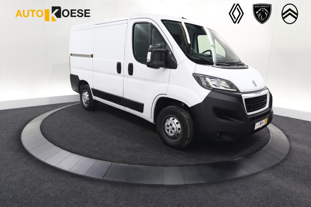Peugeot Boxer 330 2.2 bluehdi 120 l1h1 premium | trekhaak | camera | betimm