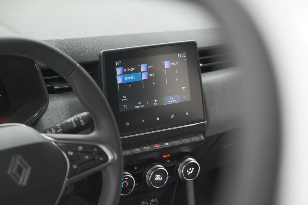 Renault Clio 1.6 e-tech full hybrid 145 evolution | apple carplay | parkeer