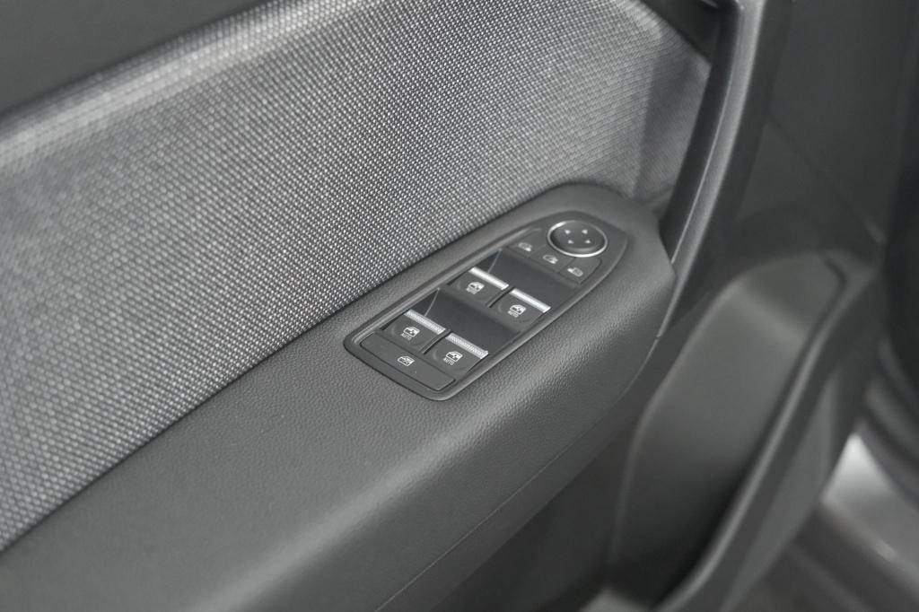 Renault Captur mild hybrid 160 edc techno | pack winter | camera | adaptiev