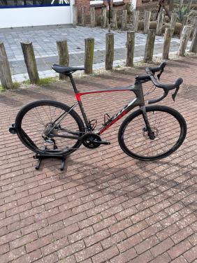 Giant Advance Carbon Racefiets zo goed als nieuw !!!