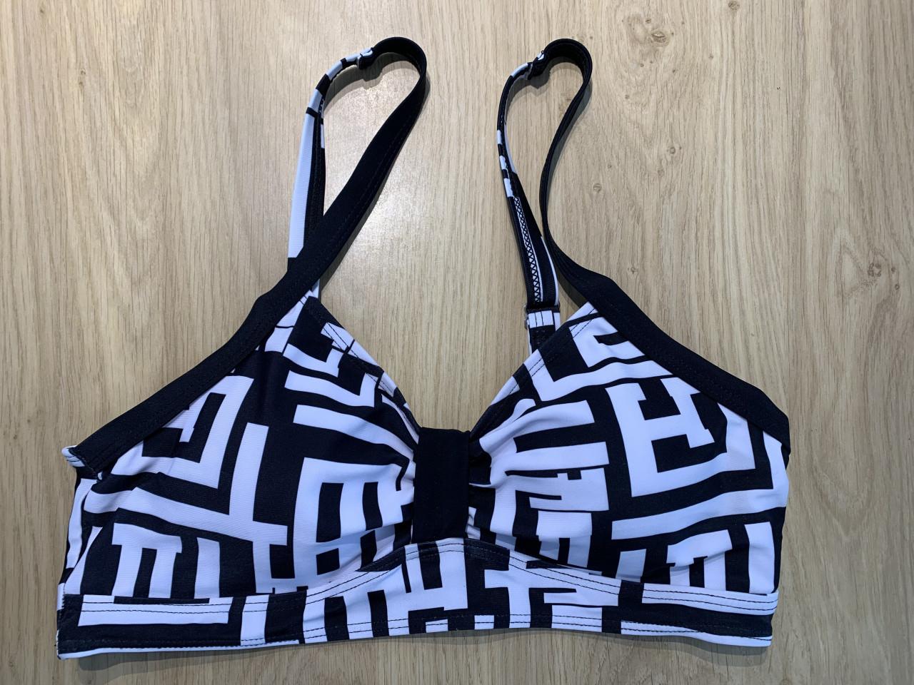 Zwart-wit bikini maat M