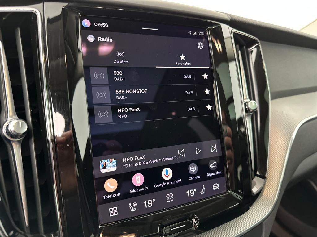 Volvo XC60 t6 398pk recharge ultra bright| trekhaak| pano| adap.cruise| cam