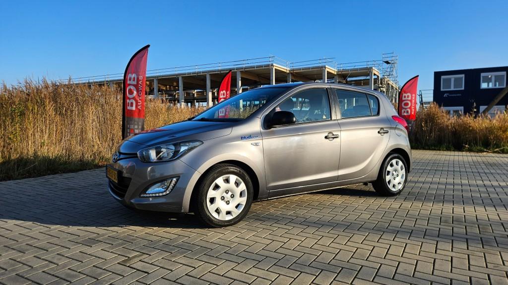 Hyundai I 20 zuinige 1.2i i-drive / nl auto / nap