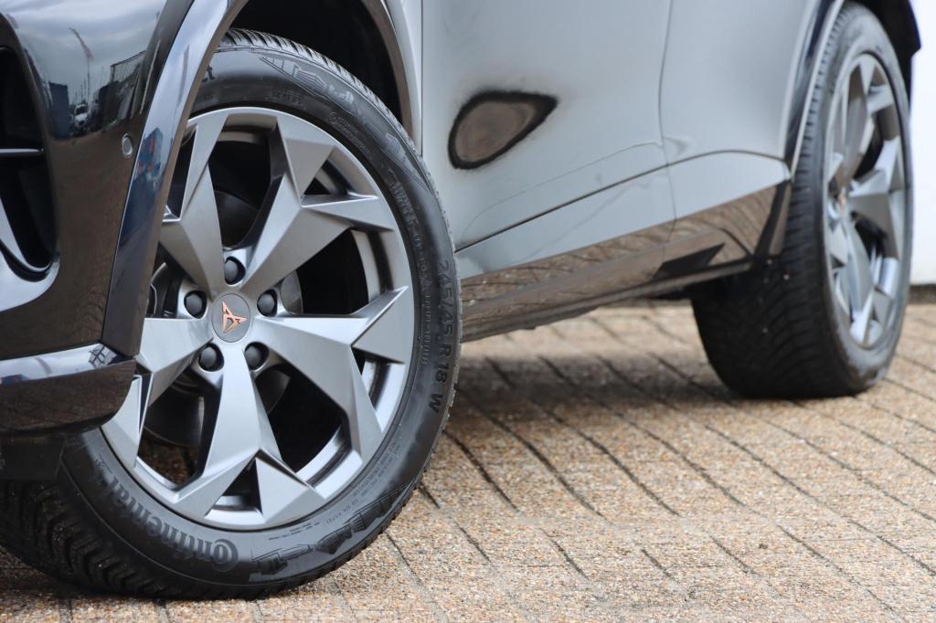 Cupra Formentor 1.5 tsi e-hybrid business 204pk dsg6 | soh 100% |