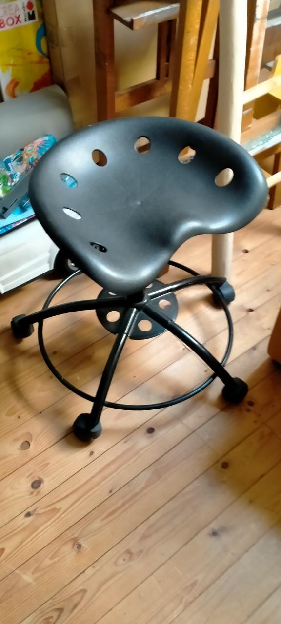 Hobby draaistoel op wieltjes