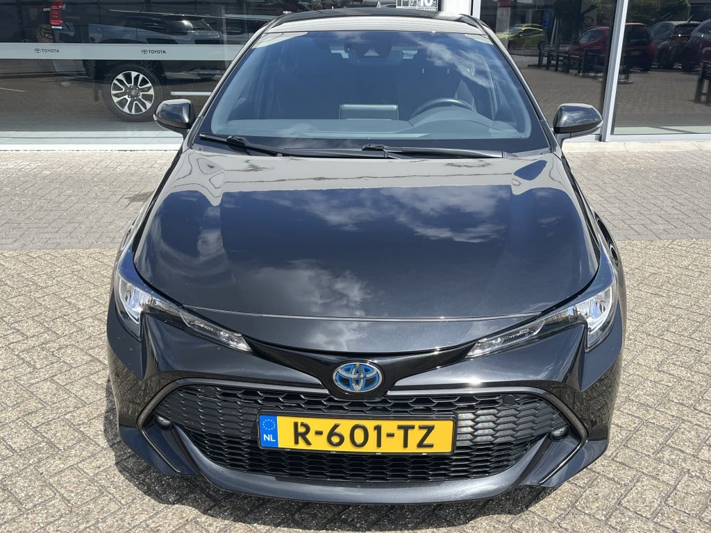 Toyota Corolla | net binnen | 1.8 hybrid active | navigatie | camera | trek