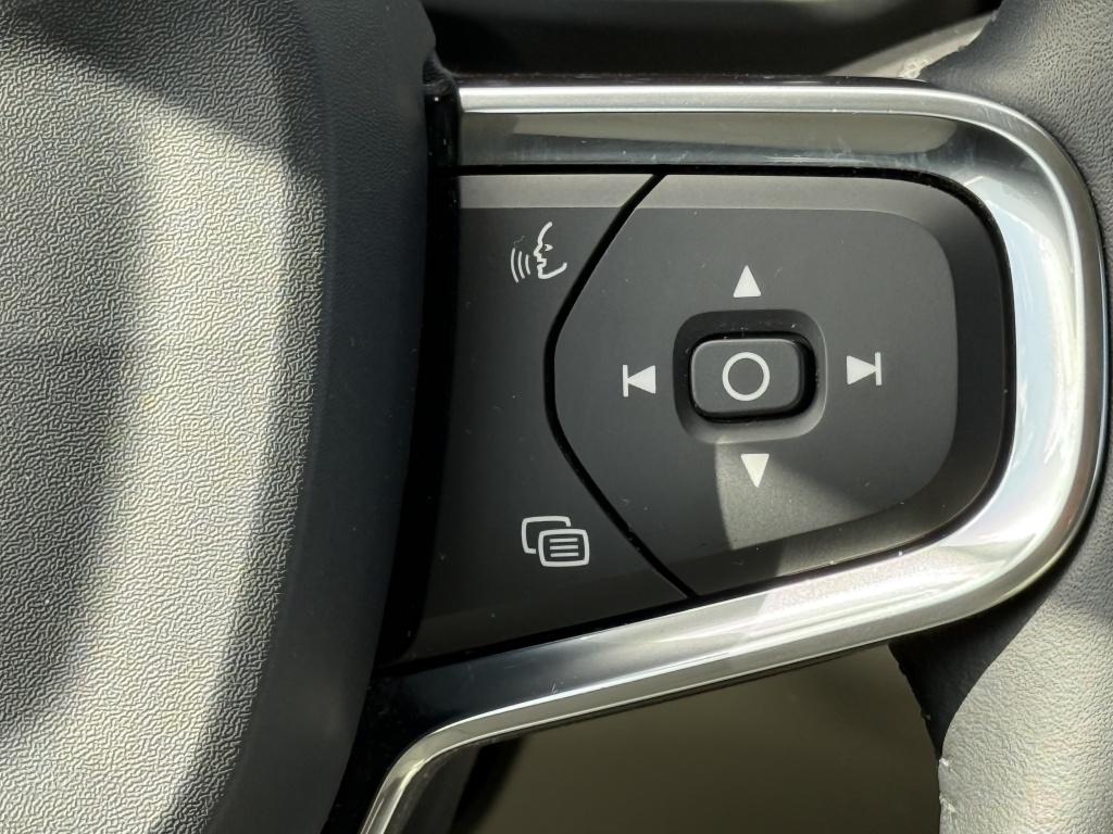 Volvo XC40 t4 190pk inscription| adap.cruise| trekhaak| camera| leder| stoe