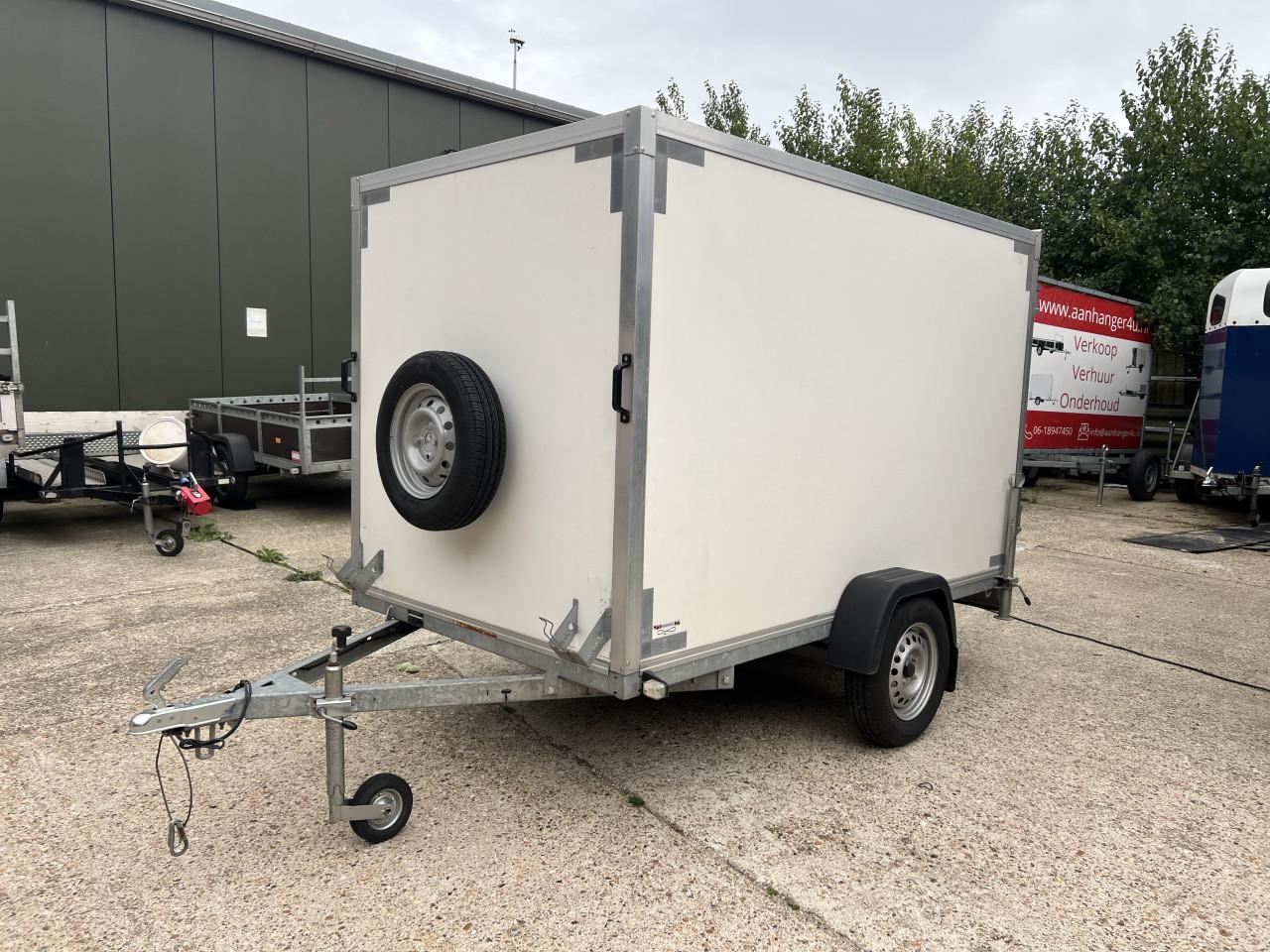 Gesloten aanhanger 258x150x150