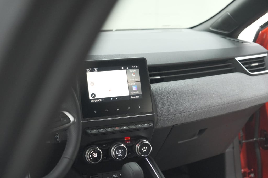 Renault Clio 1.6 e-tech full hybrid 145 techno | 360 camera | navigatie | a