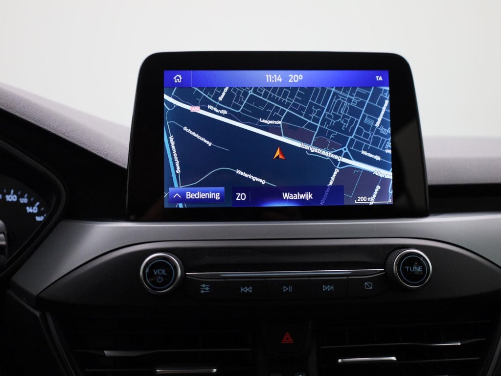 Ford Focus wagon 1.0 ecoboost hybrid connected | navigatie | cruise control