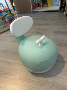 Kinder wc