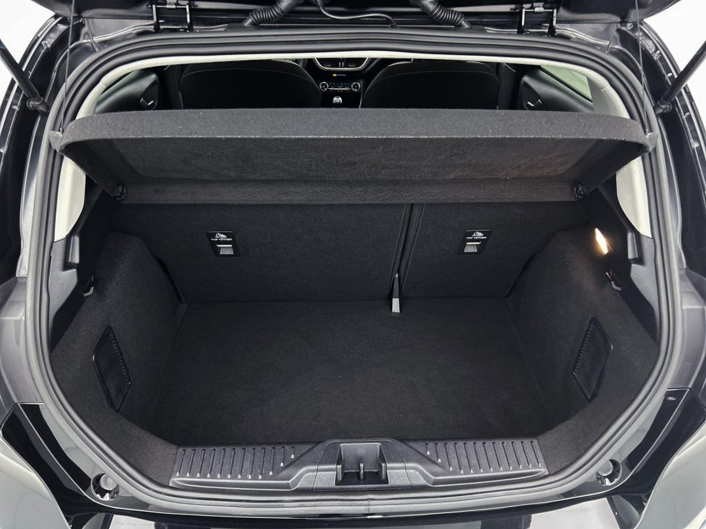 Ford Fiesta 1.0 ecoboost hybrid titanium x winterpack | navigatie | airco |