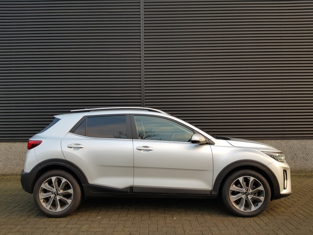 Kia Stonic platinum 100pk