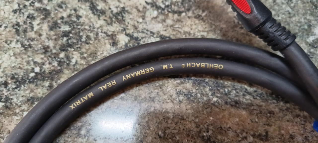 Degelijke Oehlbach HDMI naar DVI-24 pins.